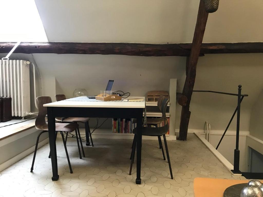 De Swaenhoeve Zoersel Bagian luar foto